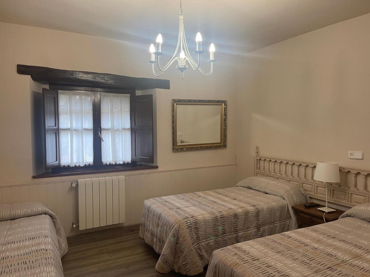 Posada La Solana - Adults Only Сантильяна-дель-Мар Экстерьер фото