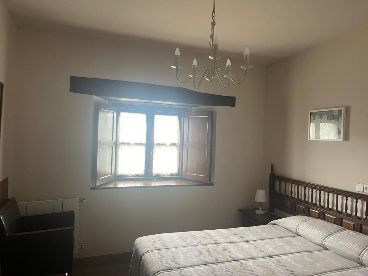 Posada La Solana - Adults Only Сантильяна-дель-Мар Экстерьер фото