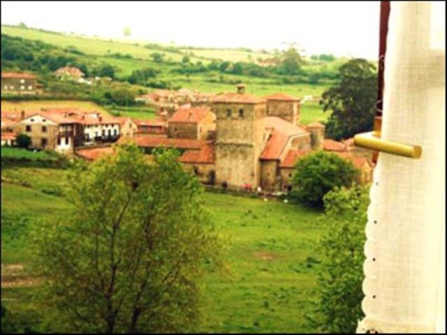 Posada La Solana - Adults Only Сантильяна-дель-Мар Экстерьер фото